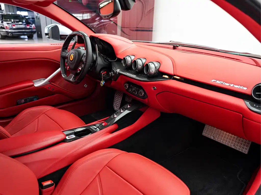 Ferrari F12berlinetta 2014 — фото 16