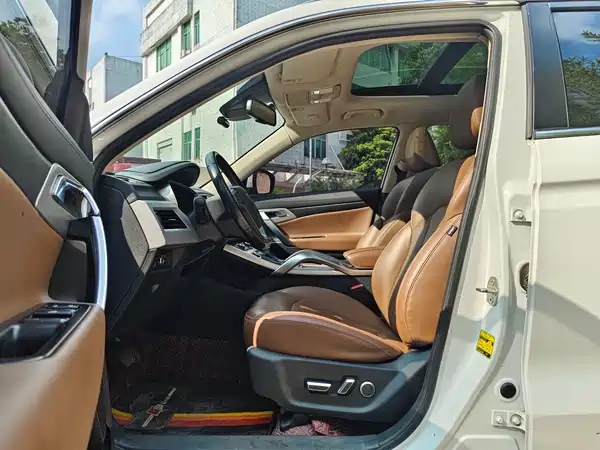 Geely Boyue 2016