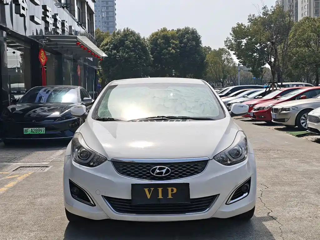Hyundai Elantra Langdong 2017 — фото 2