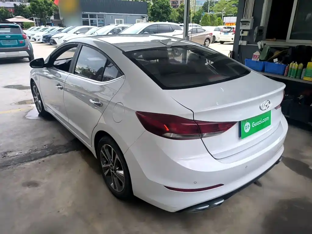 Hyundai Celesta 2017 — фото 5