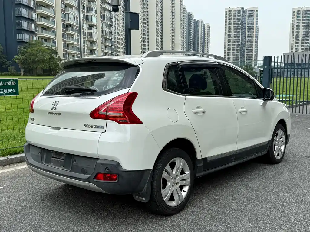 Peugeot 3008 2015 — фото 5