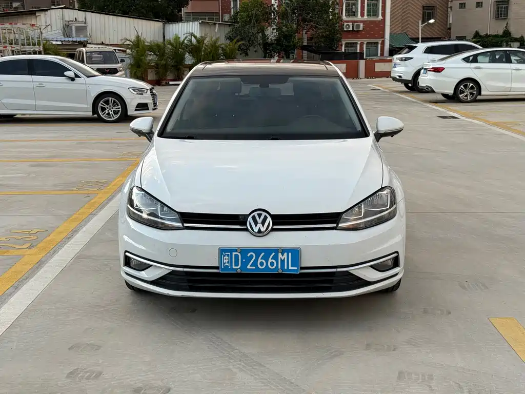 Volkswagen Golf 2020