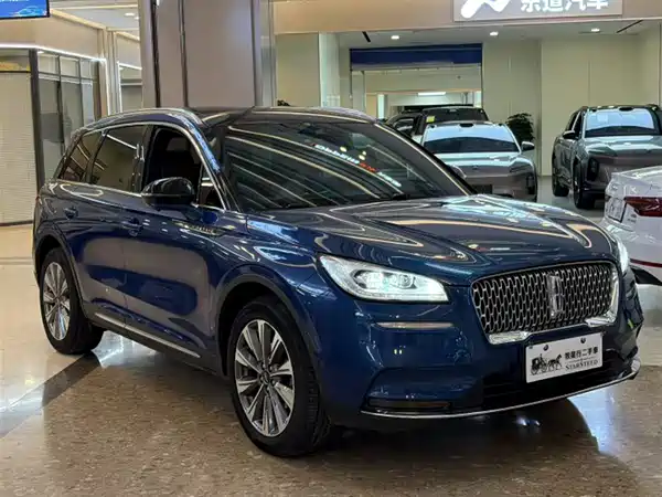 Lincoln Corsair 2020