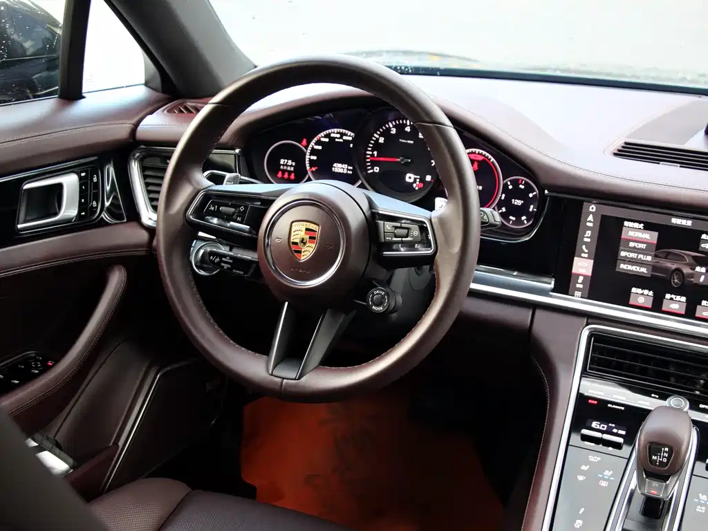 Porsche Panamera 2021 — фото 15