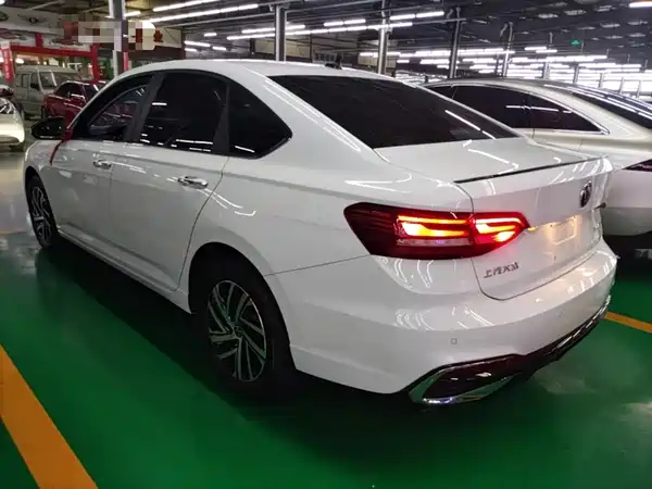 Volkswagen Lavida 2025