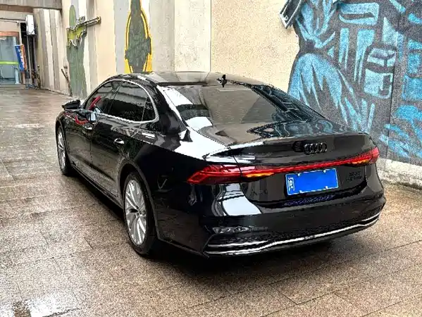 Audi A7L 2024