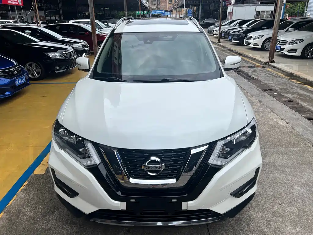 Nissan X-Trail 2018 — фото 3