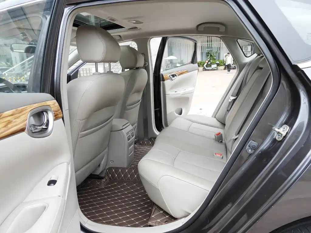 Nissan Sylphy 2015 — фото 13