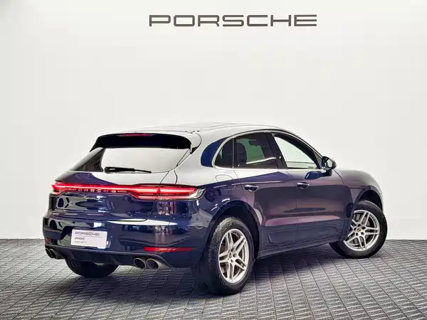 Porsche Macan 2021