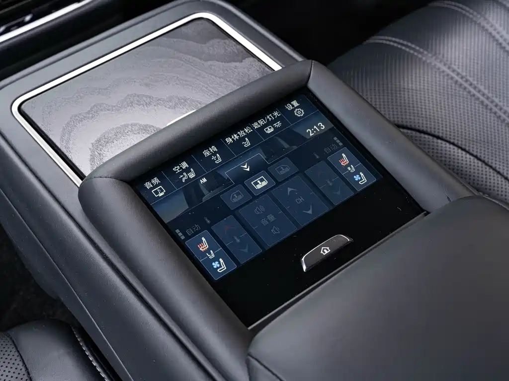 Lexus LS 2021 — фото 19