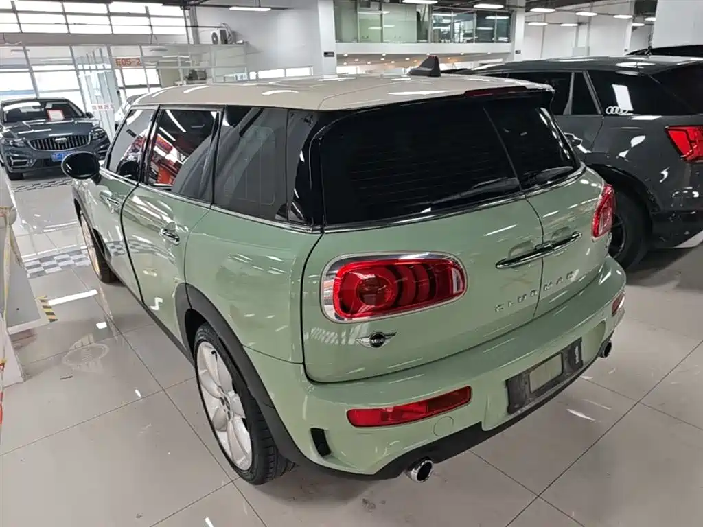 MINI Clubman 2017 — фото 5