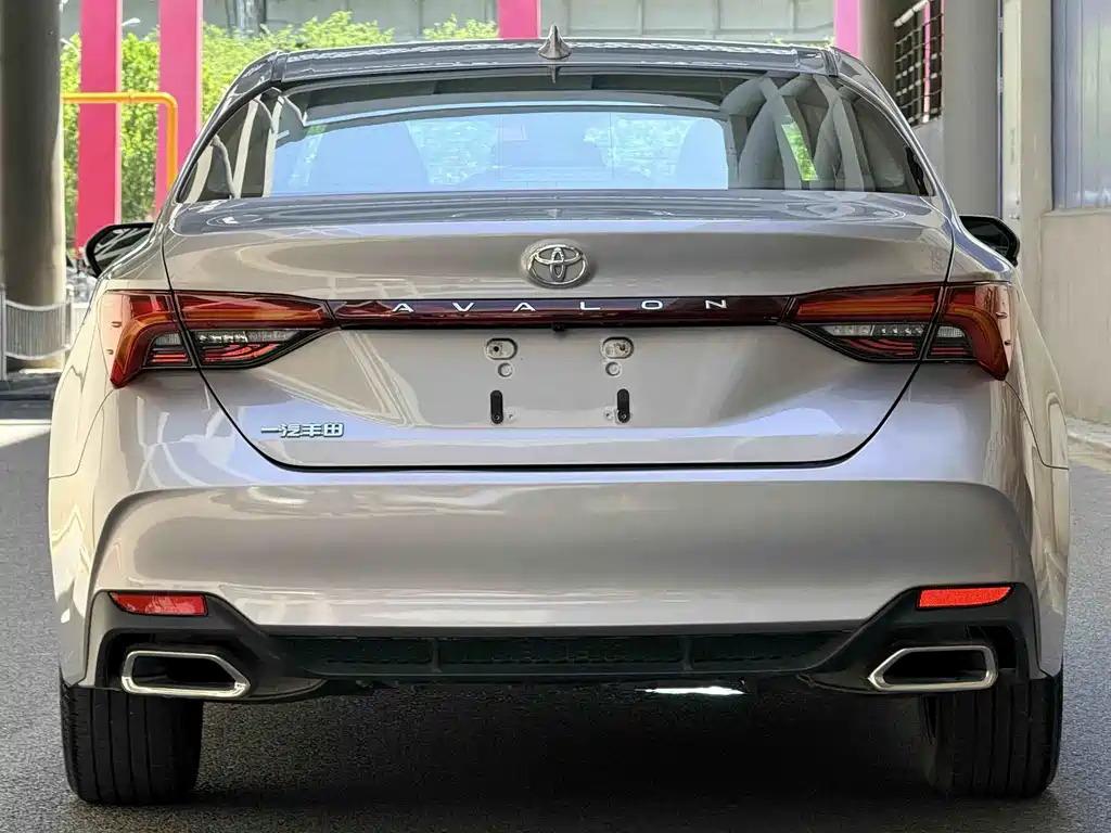 Toyota Avalon 2023 — фото 5