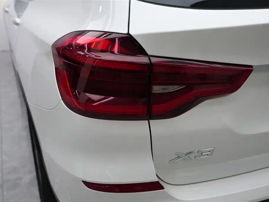 BMW X3 2020 — фото 17