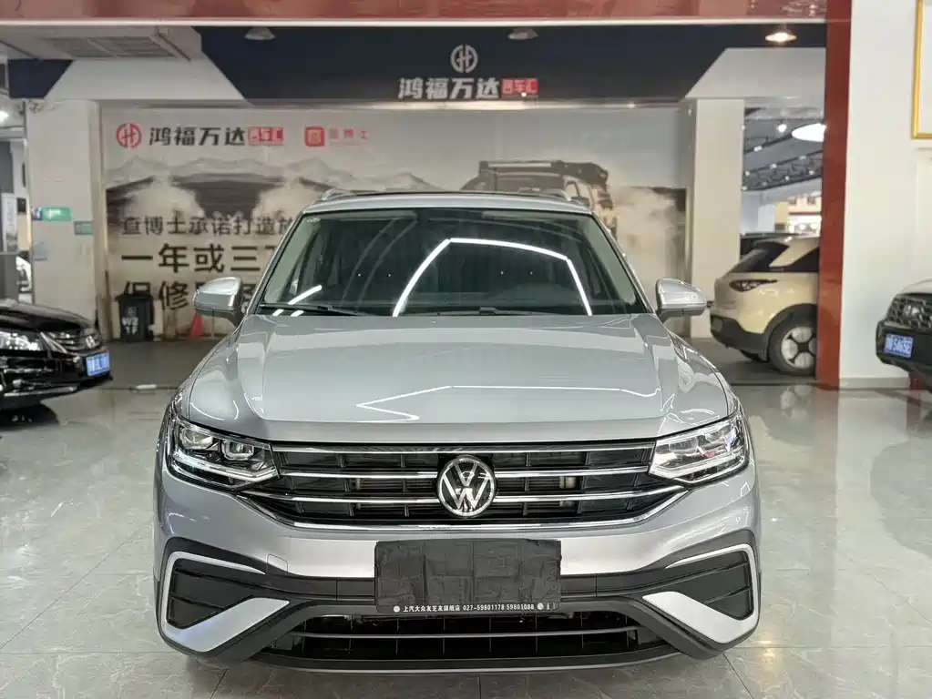 Volkswagen Tiguan L 2021 — фото 2