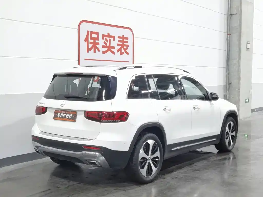 Mercedes-Benz GLB 2021