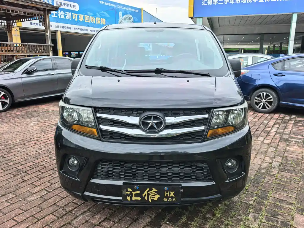 JAC Refine Refine M3 2015 — фото 2