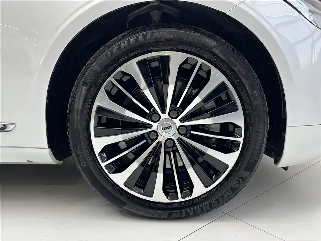 Volvo S90 2023 — фото 16