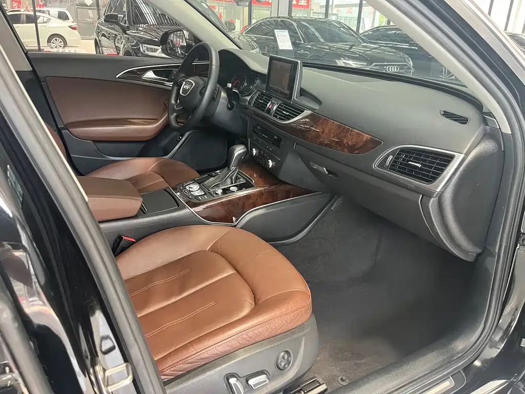 Audi A6L 2016
