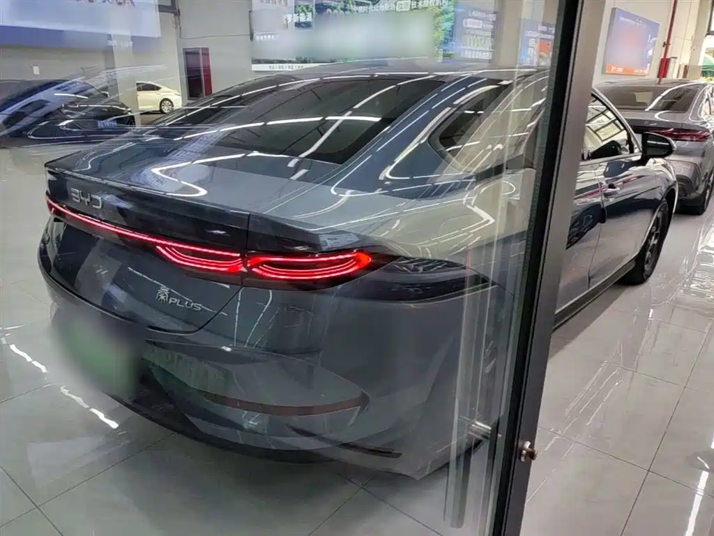 BYD Qin PLUS 2025 — фото 7