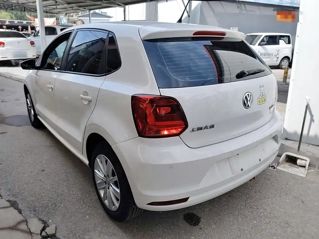 Volkswagen Polo 2015