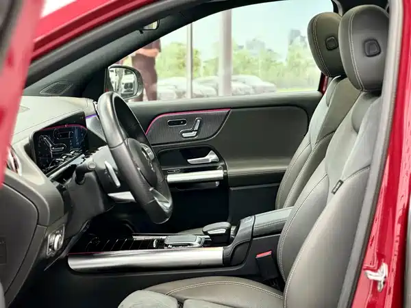 Mercedes-Benz EQA 2022
