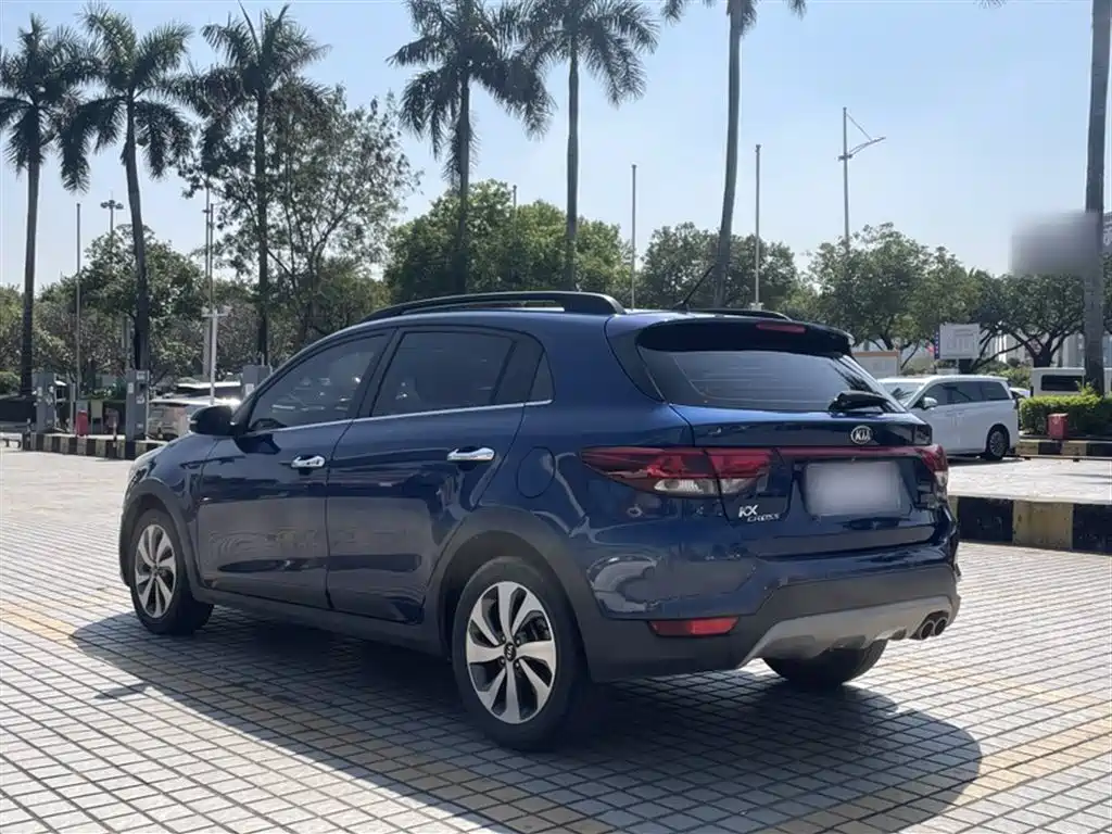 Kia KX Cross 2019 — фото 22