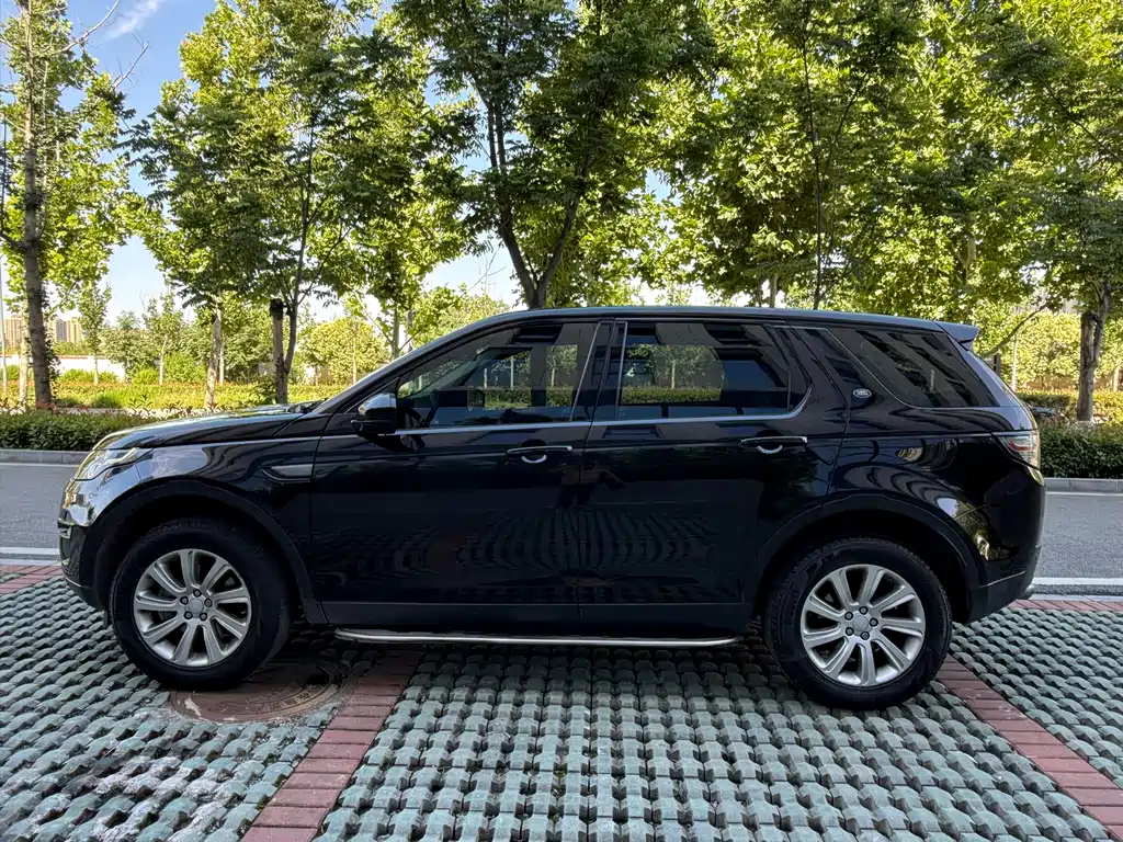 Land Rover Discovery Sport 2016 — фото 3