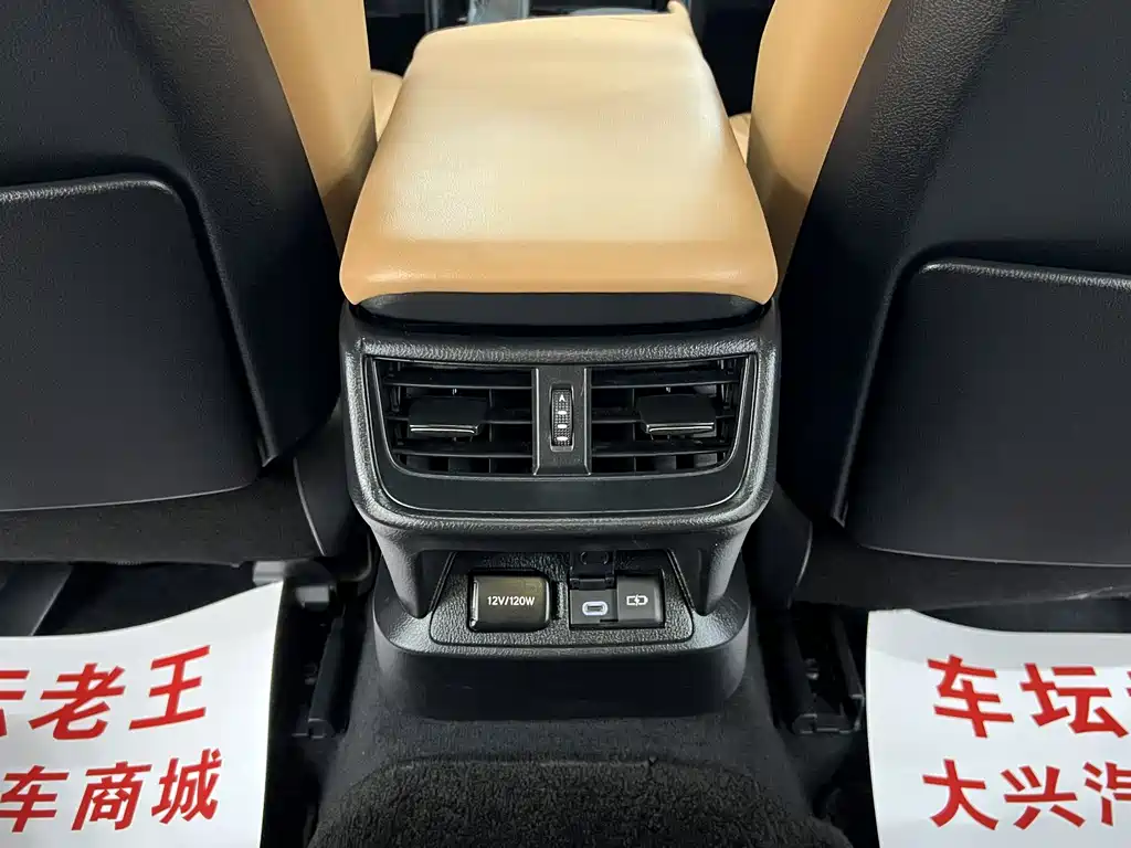 Lexus ES 2022 — фото 13