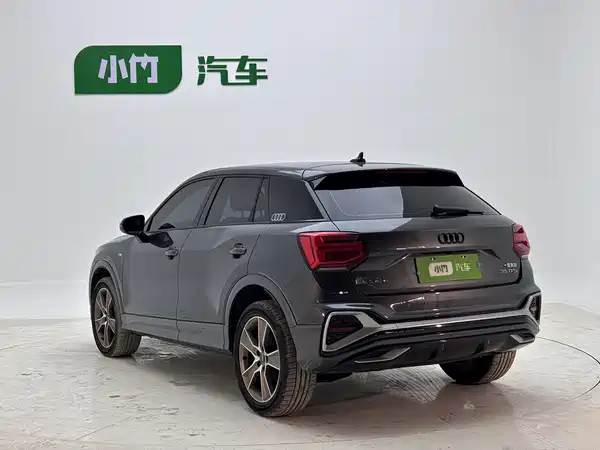Audi Q2L 2022