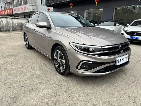 Volkswagen Bora 2023