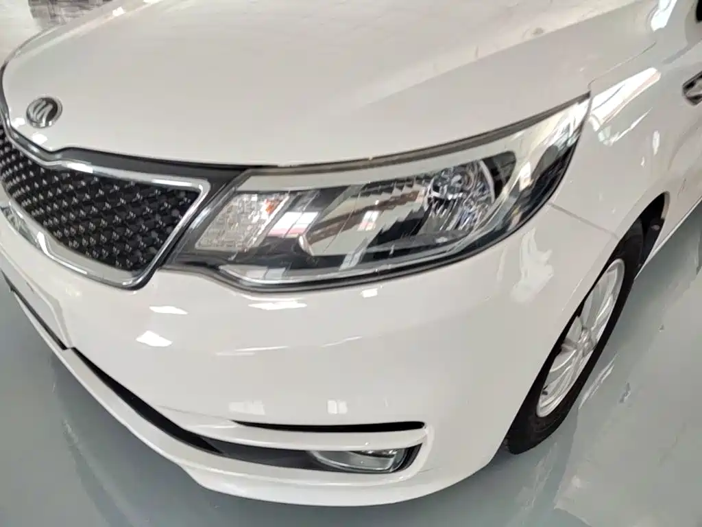 Kia K2 2016 — фото 24
