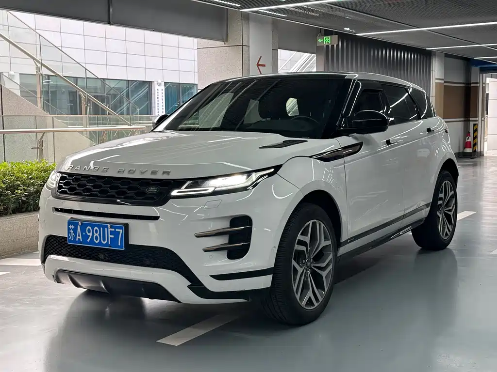 Land Rover Evoque 2021 — фото 1