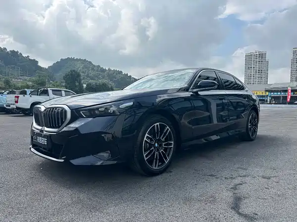 BMW 5 Series 2026