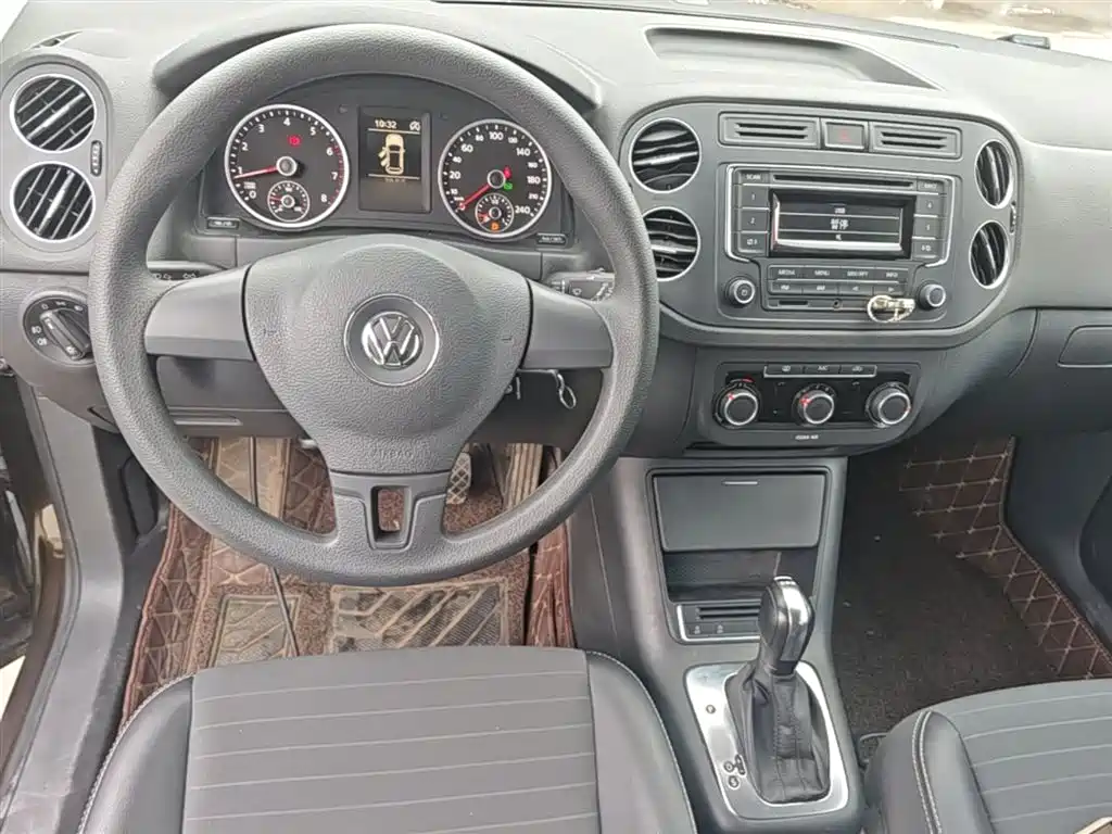 Volkswagen Tiguan 2018 — фото 11