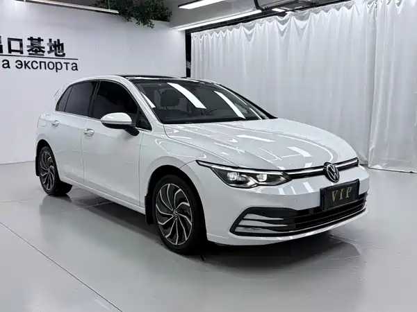 Volkswagen Golf 2022