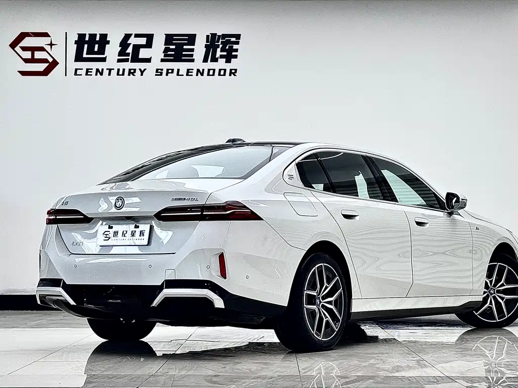 BMW i5 2025 — фото 6