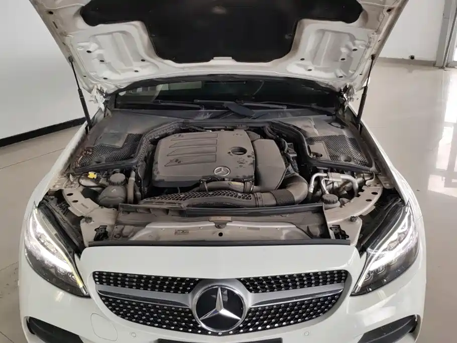 Mercedes-Benz C-Class 2019 — фото 10