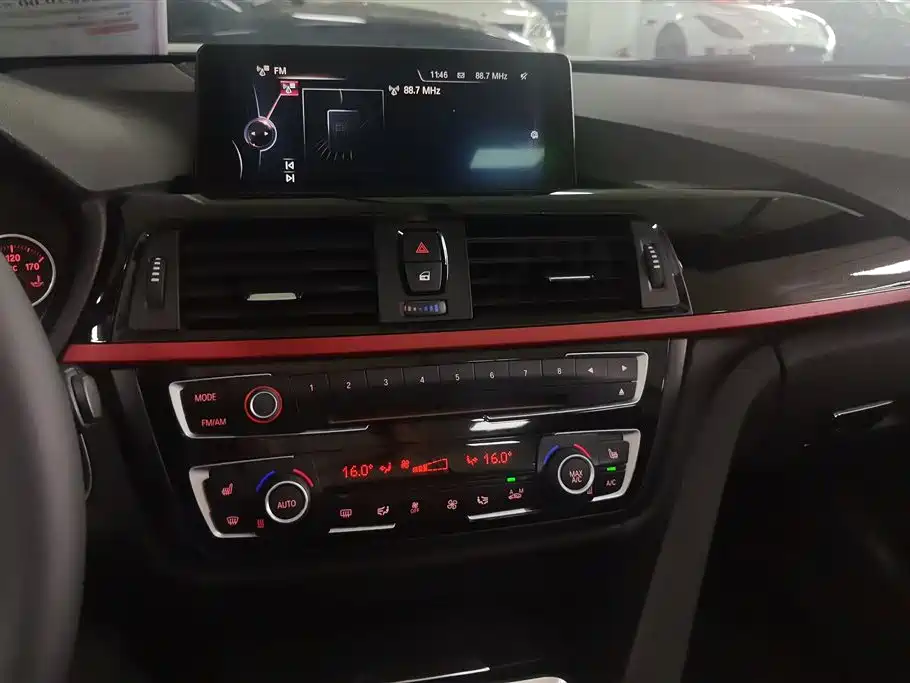 BMW 4 Series 2015 — фото 13