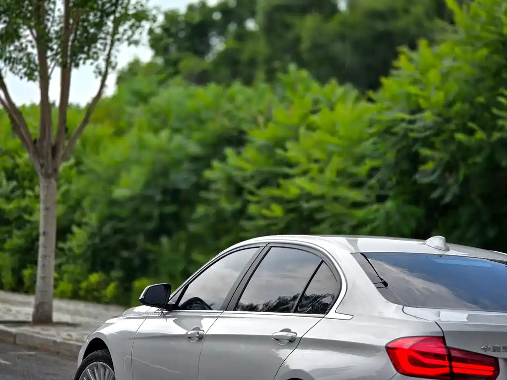 BMW 3 Series 2018