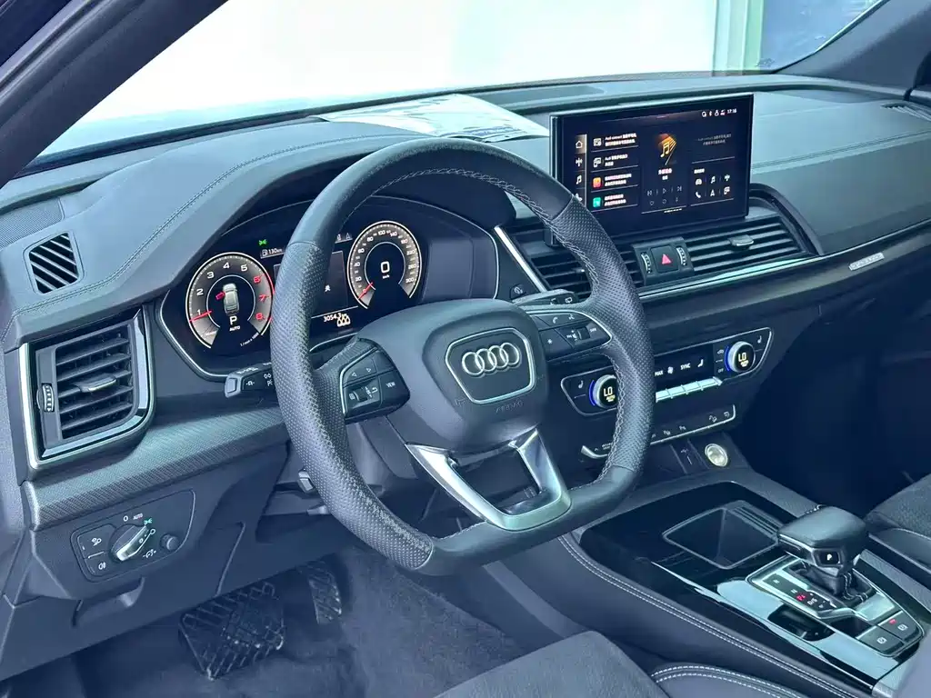 Audi Q5L Sportback 2022 — фото 7