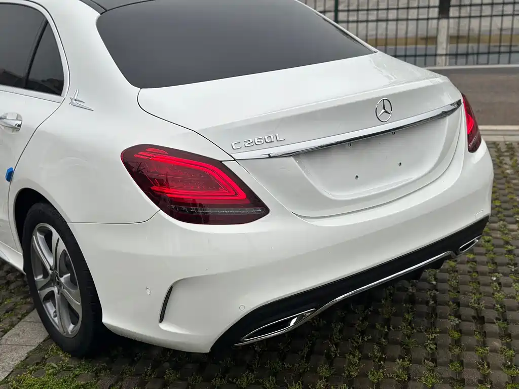 Mercedes-Benz C-Class 2020 — фото 22