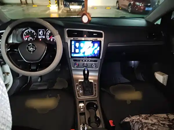 Volkswagen Golf 2016
