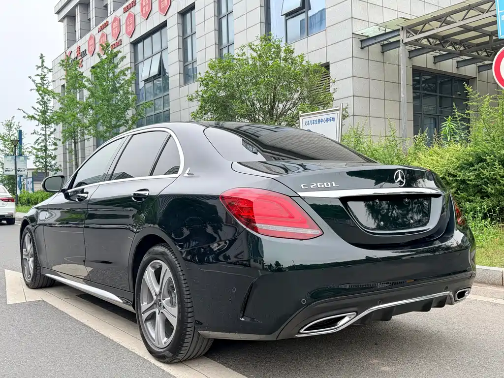 Mercedes-Benz C-Class 2021 — фото 17