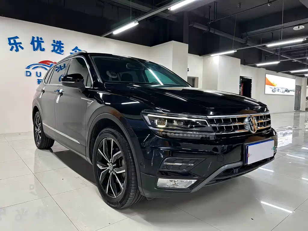 Volkswagen Tiguan L 2018 — фото 3