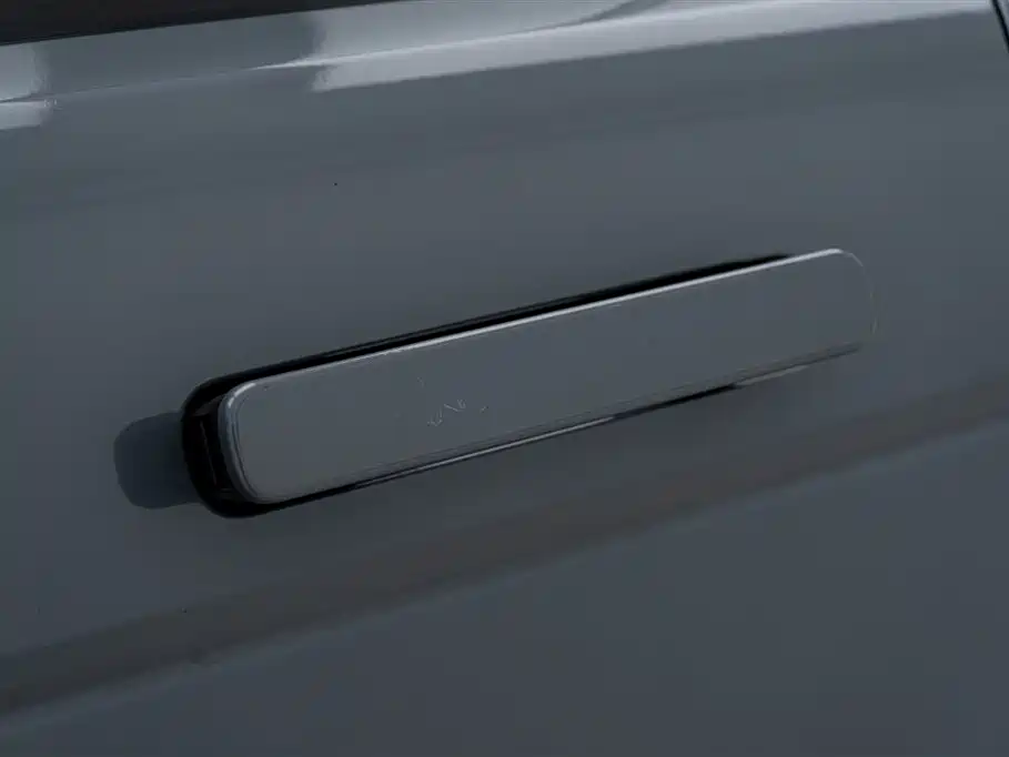 Land Rover Evoque 2021 — фото 12