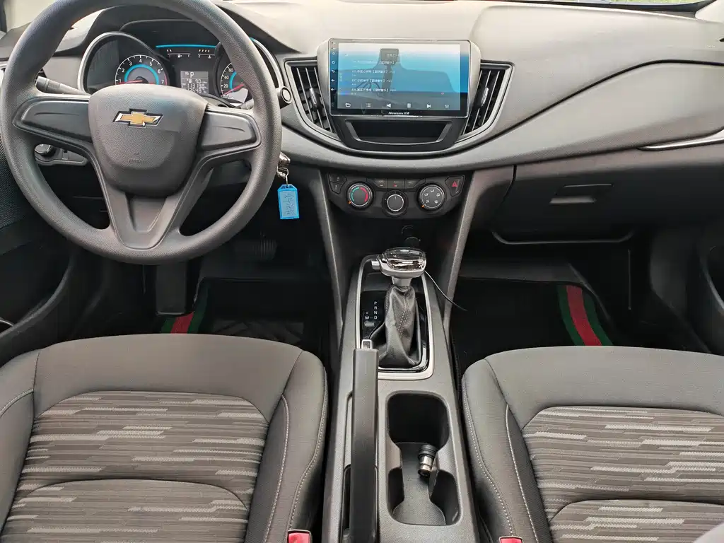 Chevrolet Cavalier 2019 — фото 11