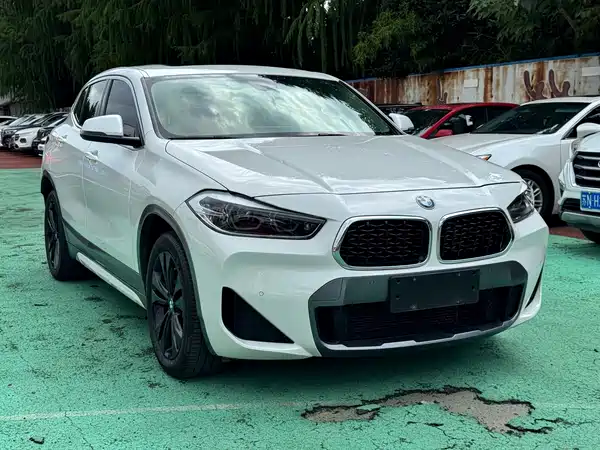 BMW X2 2023