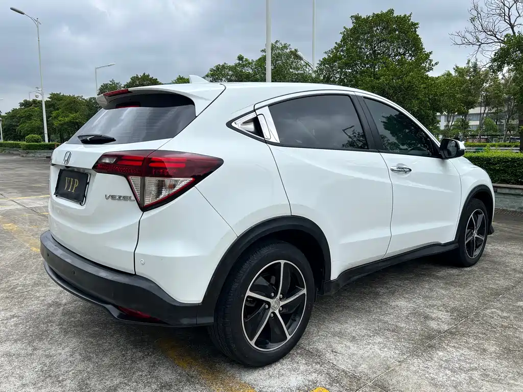 Honda Vezel 2021 — фото 4