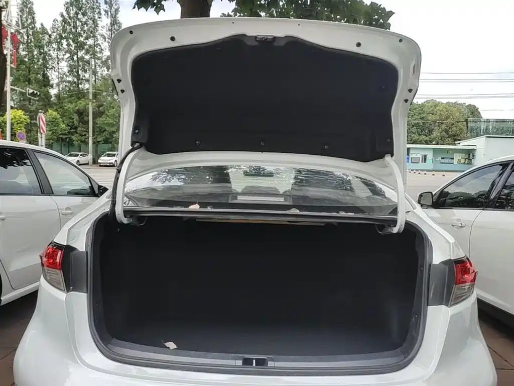 Toyota Levin 2021 — фото 18