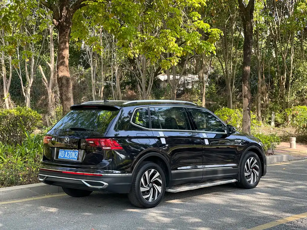 Volkswagen Tiguan L 2021